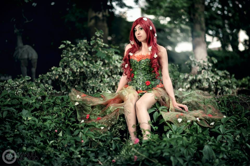 Charming Poison Ivy Cosplays