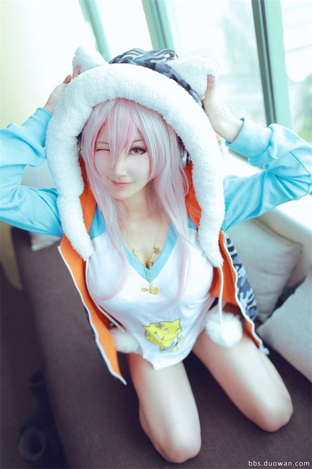 Cosplay Keeps You Closer to Beauty - Super Sonico