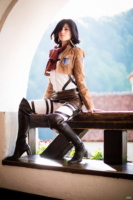 Cosplay the Hero of Attack on Titan