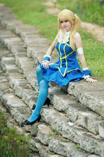 Lucy fairy tail cosplay costume