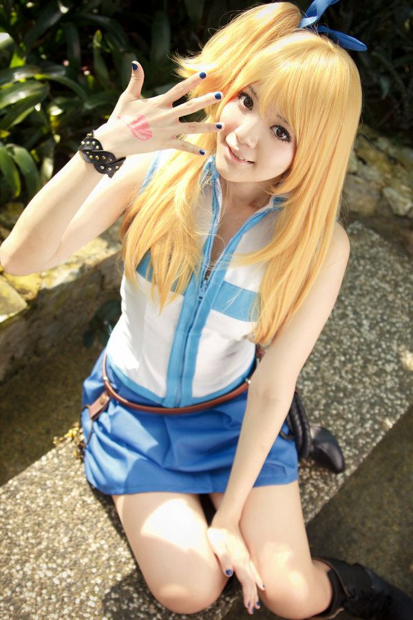 Fairy Tail Lucy Cosplay4