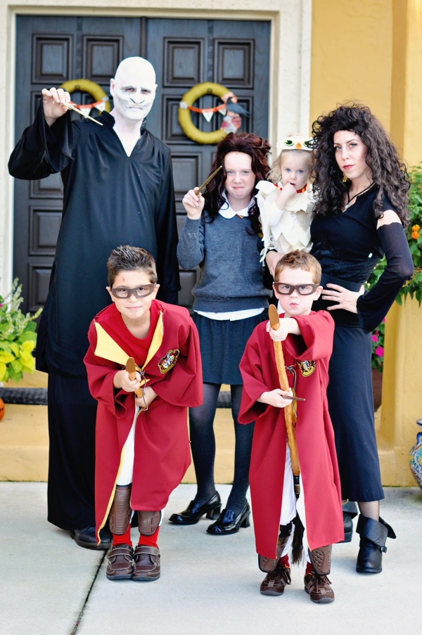15 Costumes Perfect For Halloween Families Cosplays