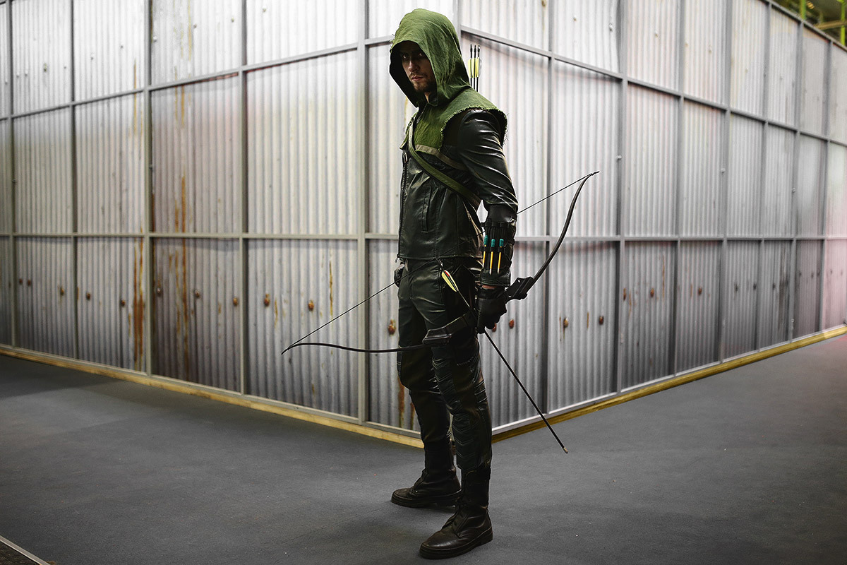 Green Arrow Cosplay[20+Pics]Black Canary, Arrow, Oliver Queen, Roy Harper, Flash