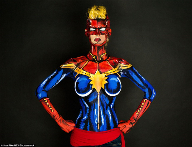 Canadian Artist Transforms Herself Into Superman