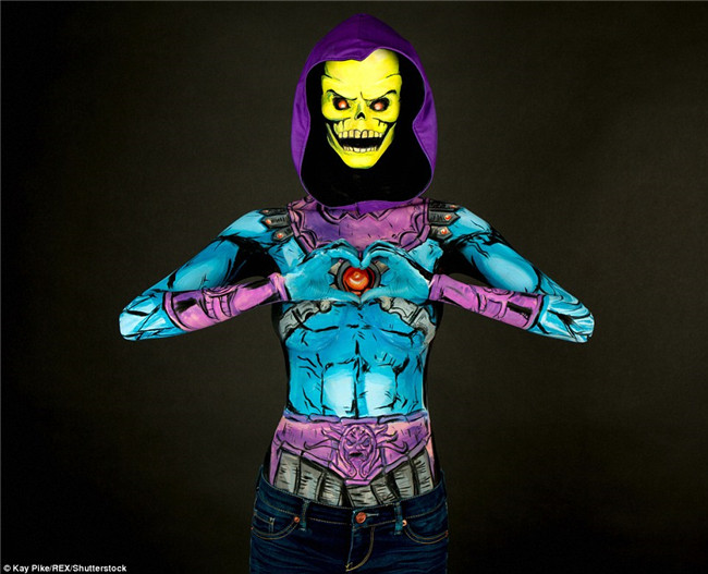 This Talented Girl Transforms Herself Into Trippy Comic Superheroes Using JUST Body Paint -