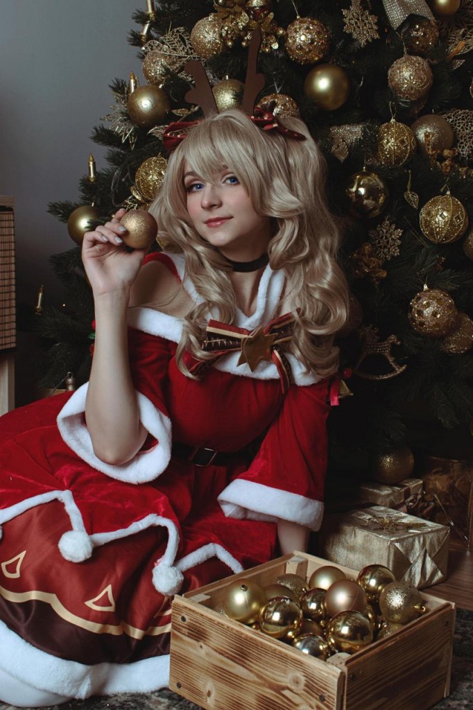 Christmas themed cosplay you can't miss56
